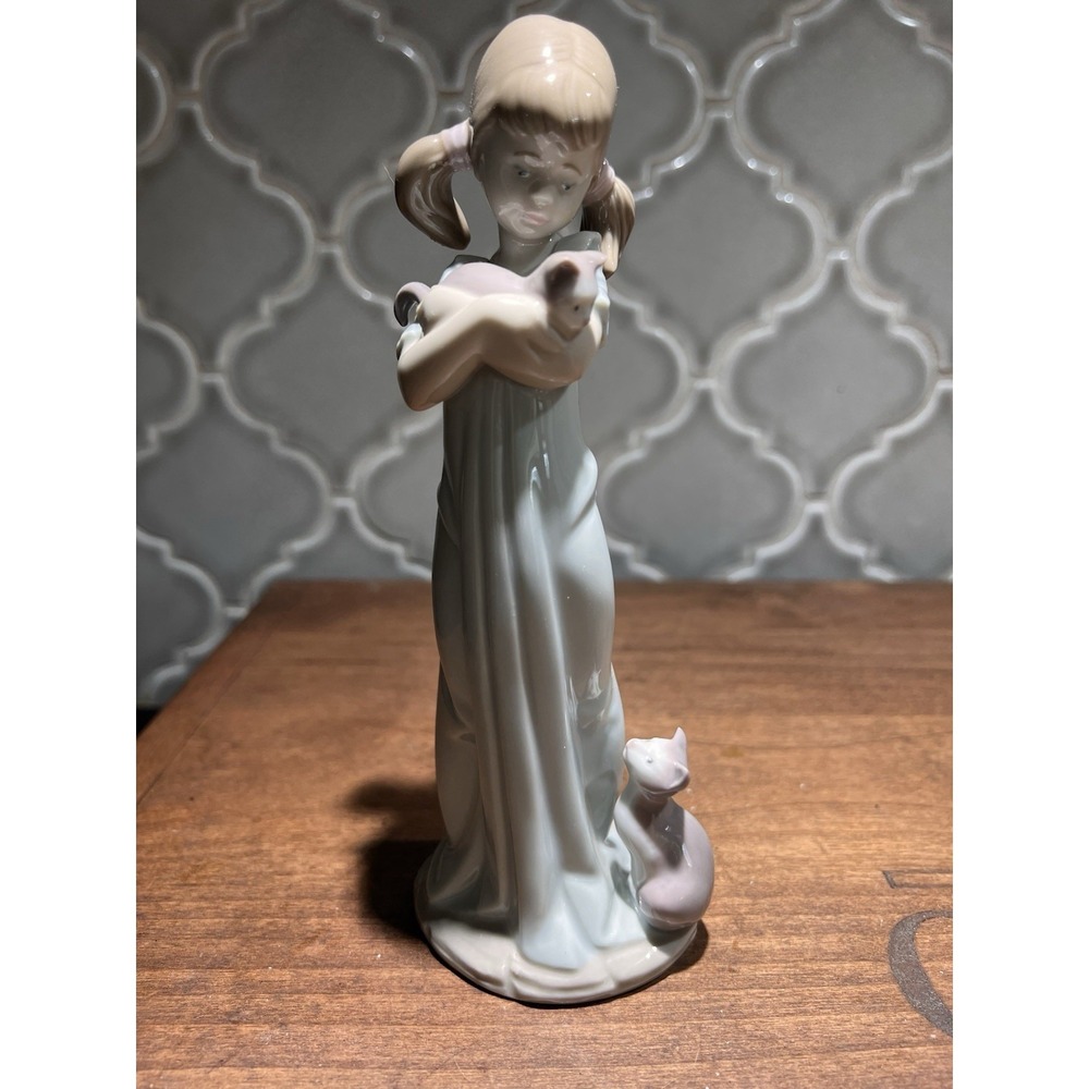LLADRO Figurine #5743 "DON'T FORGET ME!" No Box GREAT CONDITION!